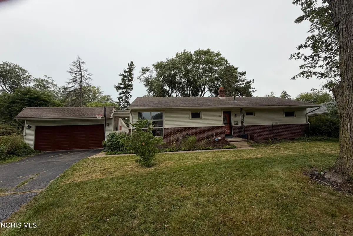 3326 Winston Boulevard, Toledo, OH 43614 - #1