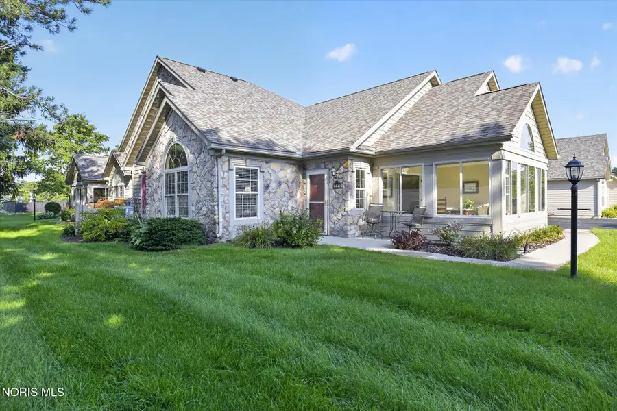 9889 Connor Lake Circle, Perrysburg, OH 43551 - #2