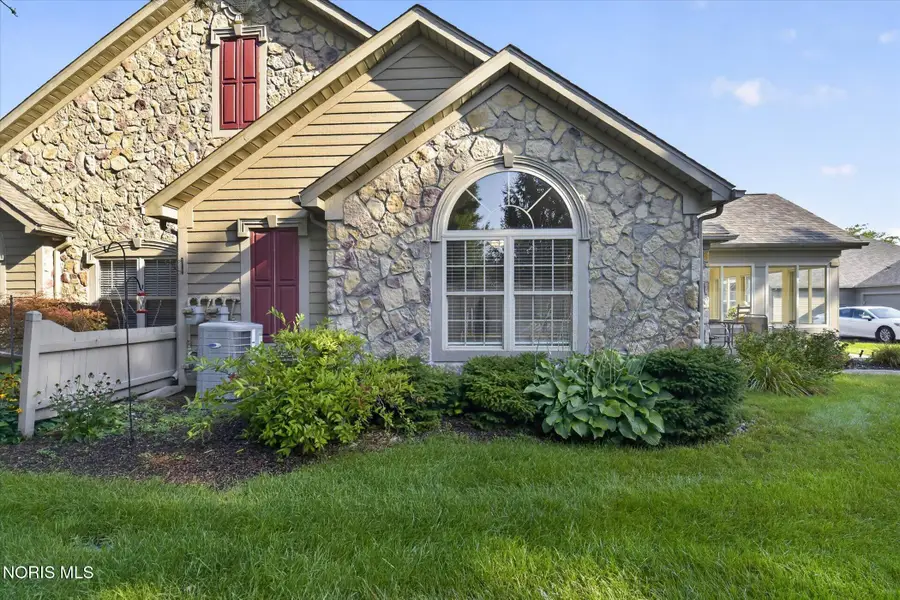 9889 Connor Lake Circle, Perrysburg, OH 43551 - #3