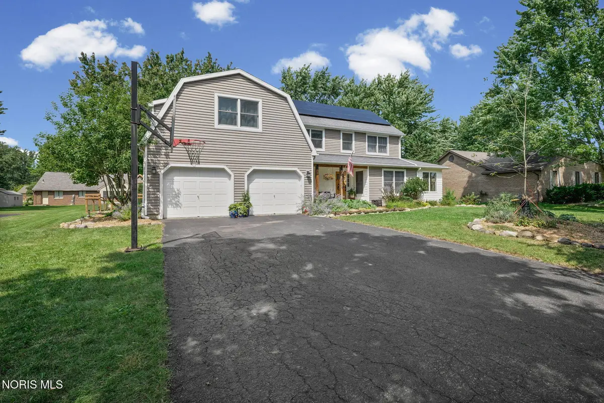 3012 Heatherdowns Drive, Findlay, OH 45840 - #1