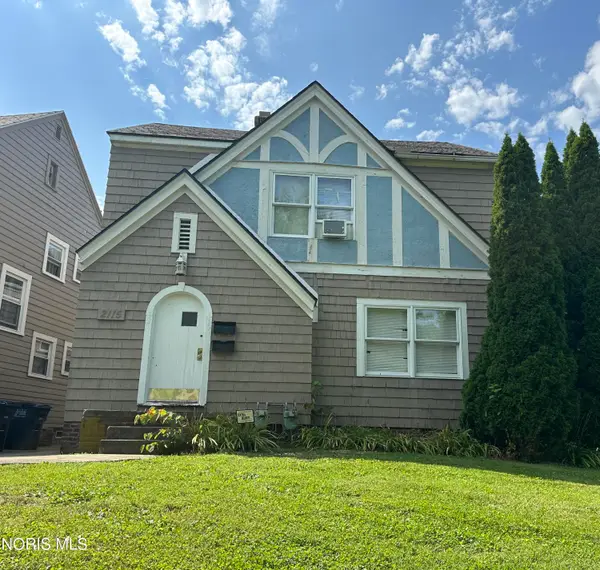 2115 Kensington Road, Toledo, OH 43607