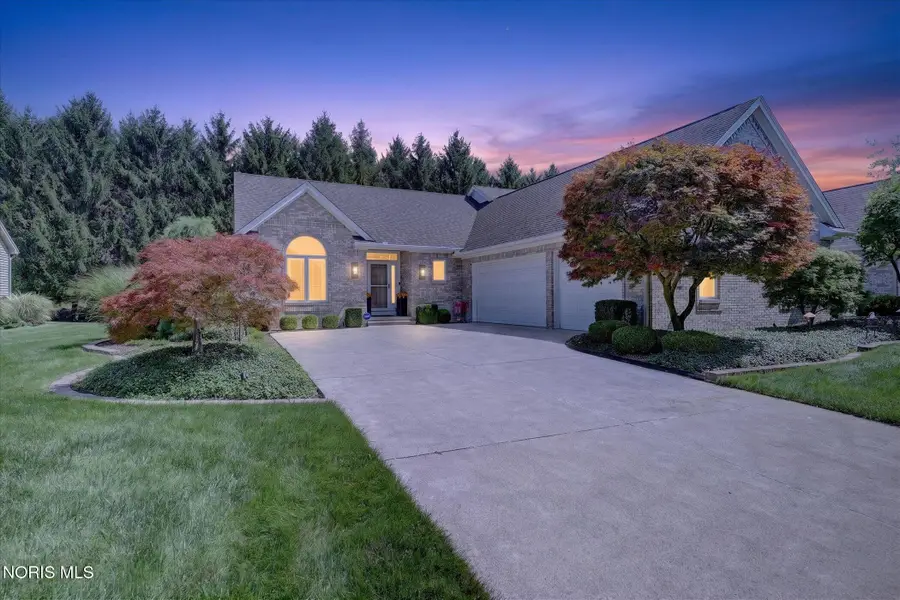 3915 Deer Valley Lane, Maumee, OH 43537 - #2