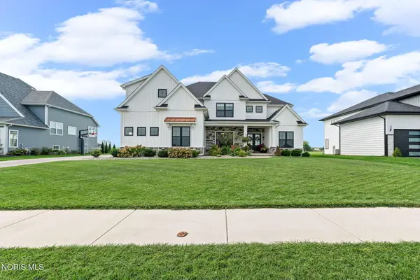 109 Old Dover Road, Perrysburg, OH 43551