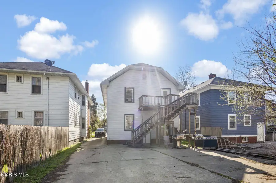 3837 Hazelhurst Avenue, Toledo, OH 43612 - #3