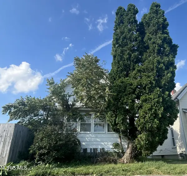 510 E Lytle Street, Fostoria, OH 44830