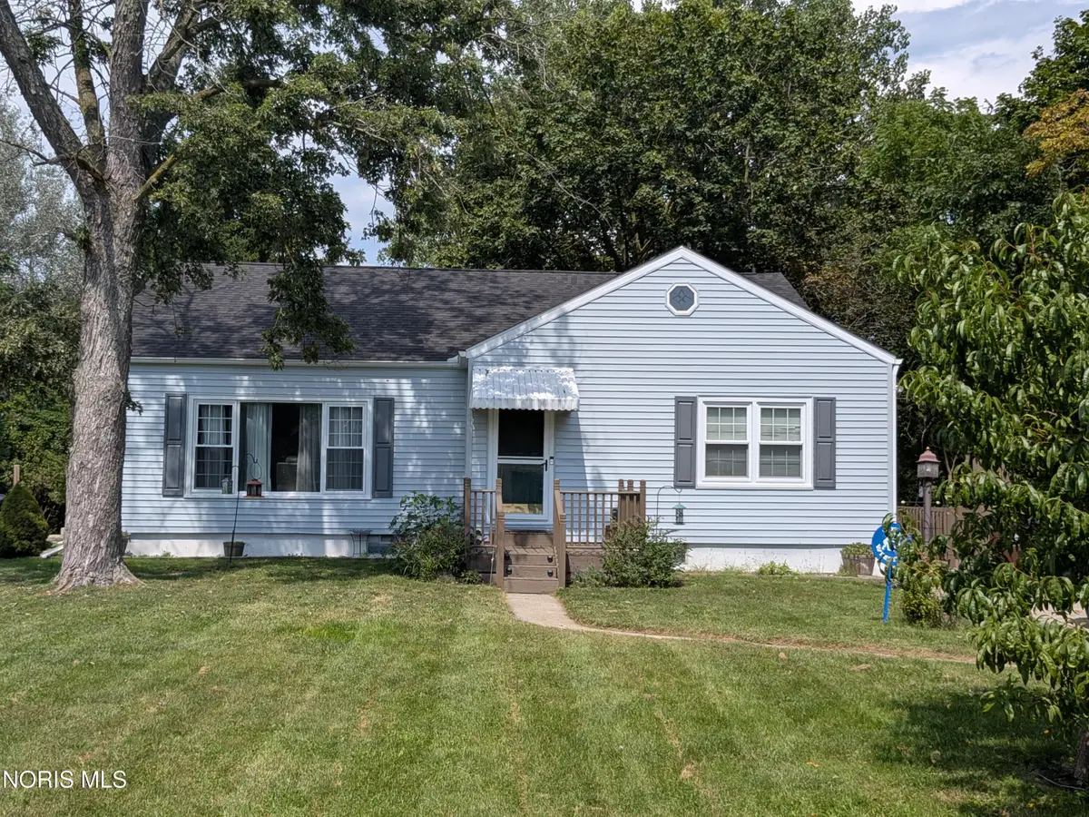 1741 Elmwood Drive, Defiance, OH 43512 - #1