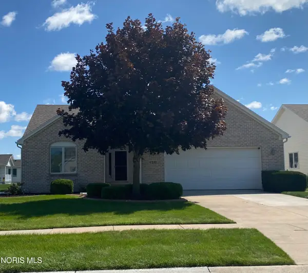 4255 W Waterbend Drive, Maumee, OH 43537