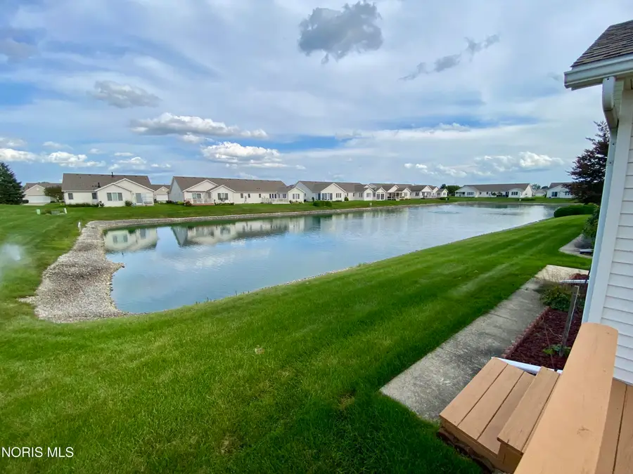 4255 W Waterbend Drive, Maumee, OH 43537 - #2