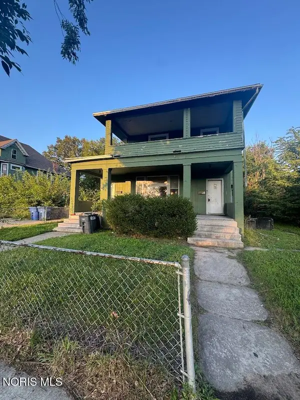 2142 Maplewood Avenue, Toledo, OH 43620