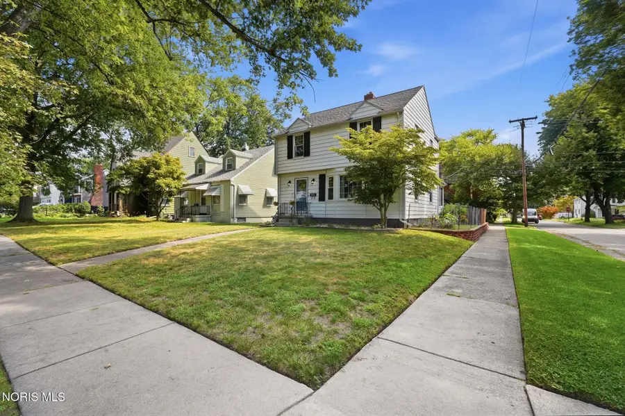 3702 Elmhurst Road, Toledo, OH 43613 - #2