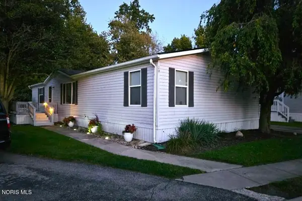 715 S Holland Sylvania Road #Lot 19, Toledo, OH 43615