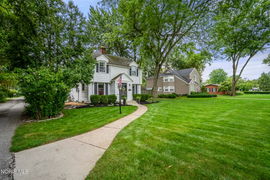 420 E 6th Street, Perrysburg, OH 43551 - #3