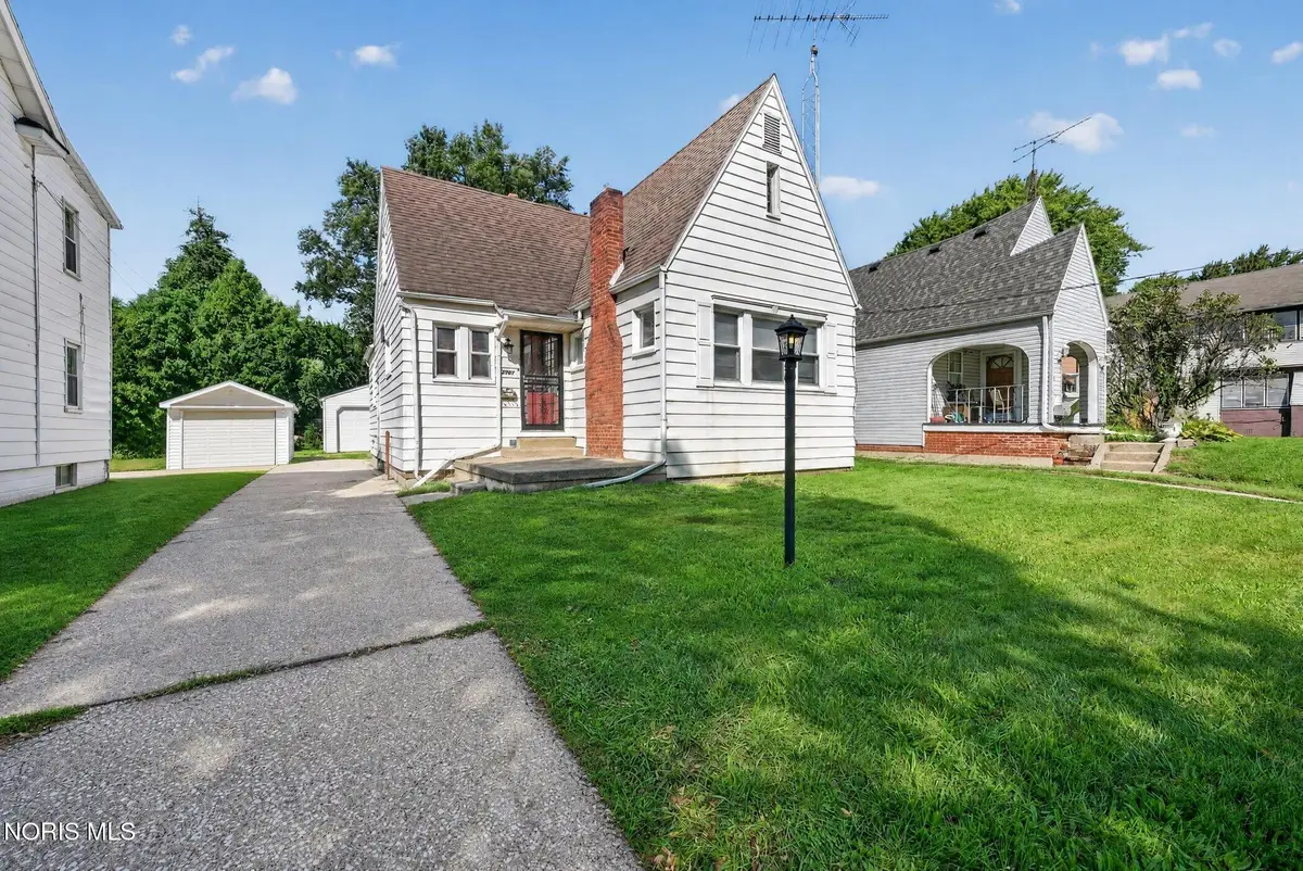 3701 Wallwerth Drive, Toledo, OH 43612 - #1