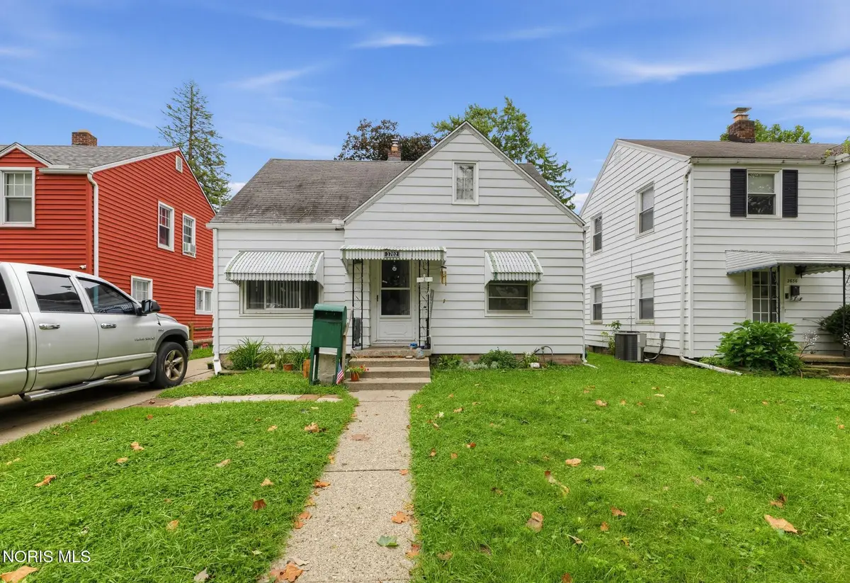 3702 Kershaw Avenue, Toledo, OH 43613 - #1
