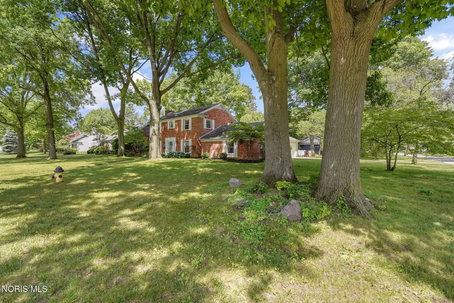 3610 Chesterton Drive, Toledo, OH 43615 - #2