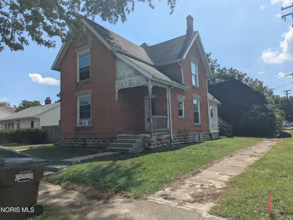 301 E Tiffin Street, Fostoria, OH 44830