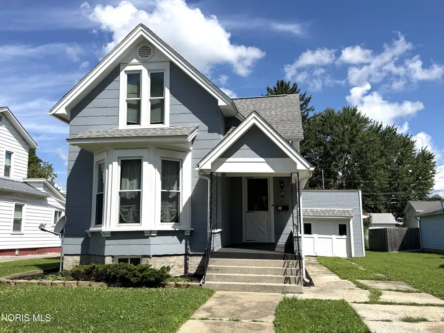 332 W Johnson Street, Upper Sandusky, OH 43351 - #2