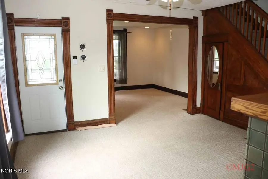 419 Western Avenue, Toledo, OH 43609 - #2