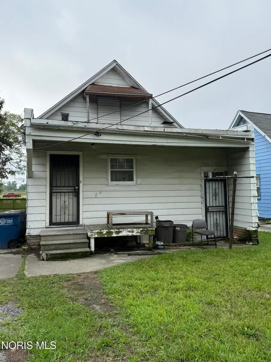 1262 Campbell Street, Toledo, OH 43607 - #2
