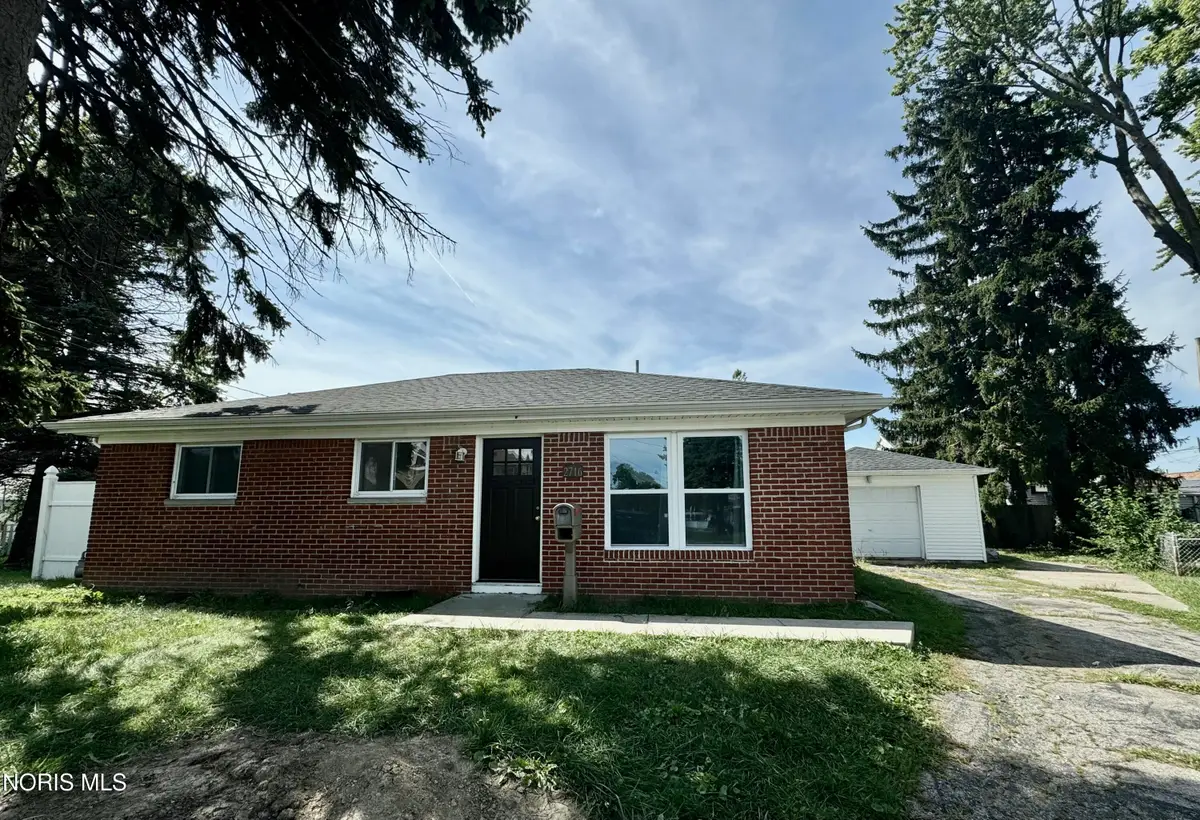 2716 112th Street, Toledo, OH 43611 - #1