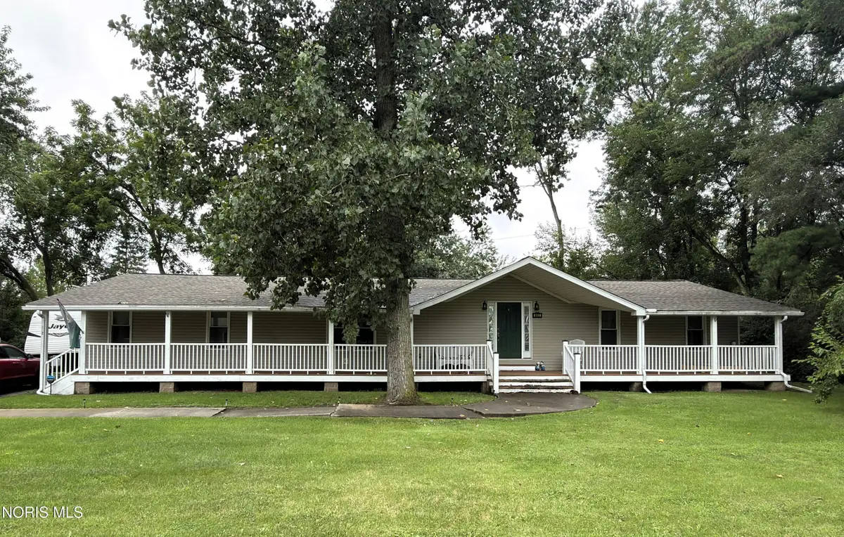 802 S Favony Avenue, Holland, OH 43528 - #1
