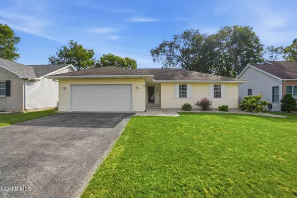 1705 Parkside Place, Findlay, OH 45840
