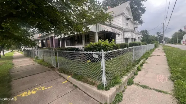 1102 Palmwood Avenue, Toledo, OH 43607