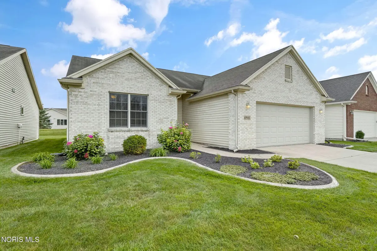 6945 Southpine Court, Maumee, OH 43537 - #1