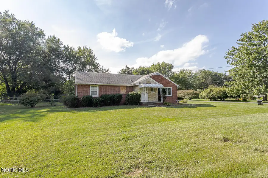 931 Harrow Road, Toledo, OH 43615 - #2