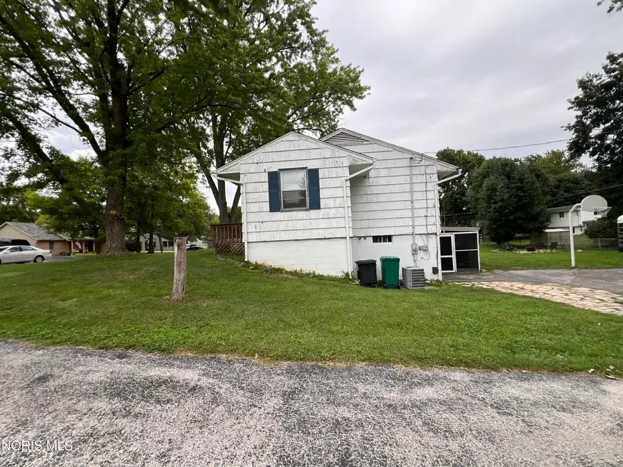 139 Oakland Avenue, Findlay, OH 45840 - #2