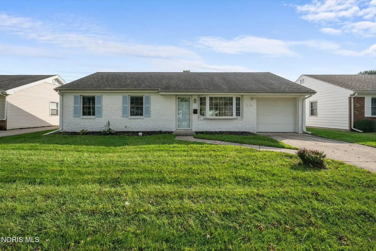 1736 Parkway Drive #North, Maumee, OH 43537 - #1