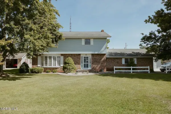 121 Sunset Avenue, Sherwood, OH 43556