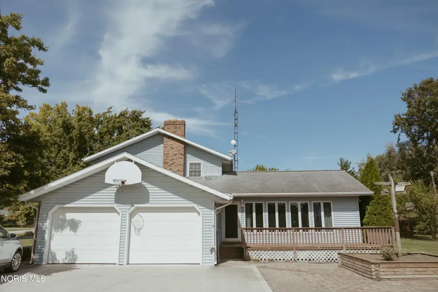 121 Sunset Avenue, Sherwood, OH 43556 - #2
