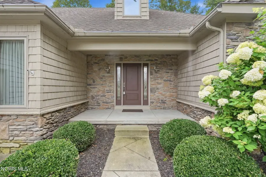 4068 Deer Ravine Court, Maumee, OH 43537 - #3