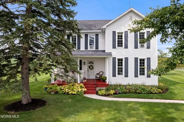 1508 S Ernsthausen Road, Elmore, OH 43416
