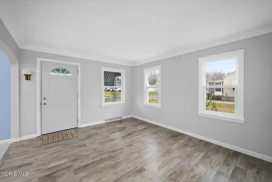 321 Danberry Street, Toledo, OH 43609 - #2