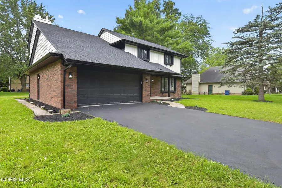 5637 Swan Creek Drive, Toledo, OH 43614 - #2