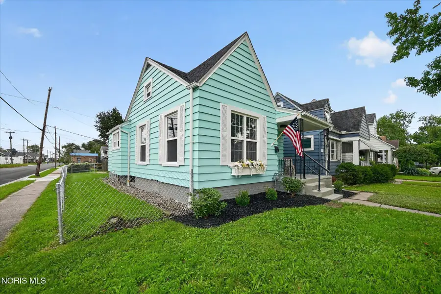 901 Toronto Avenue, Toledo, OH 43609 - #3