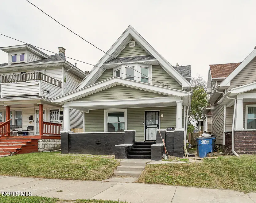 208 South Avenue, Toledo, OH 43609 - #2