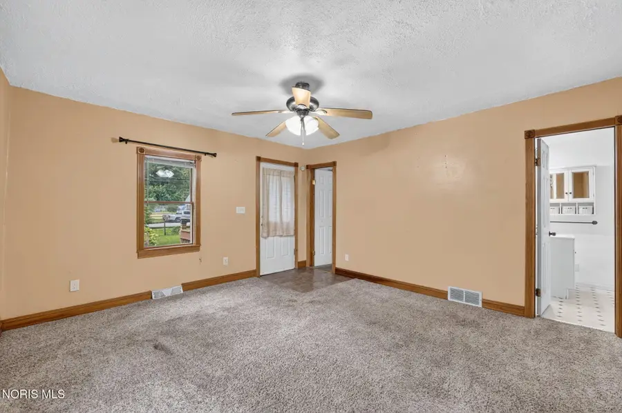 5830 Roan Road, Sylvania, OH 43560 - #3