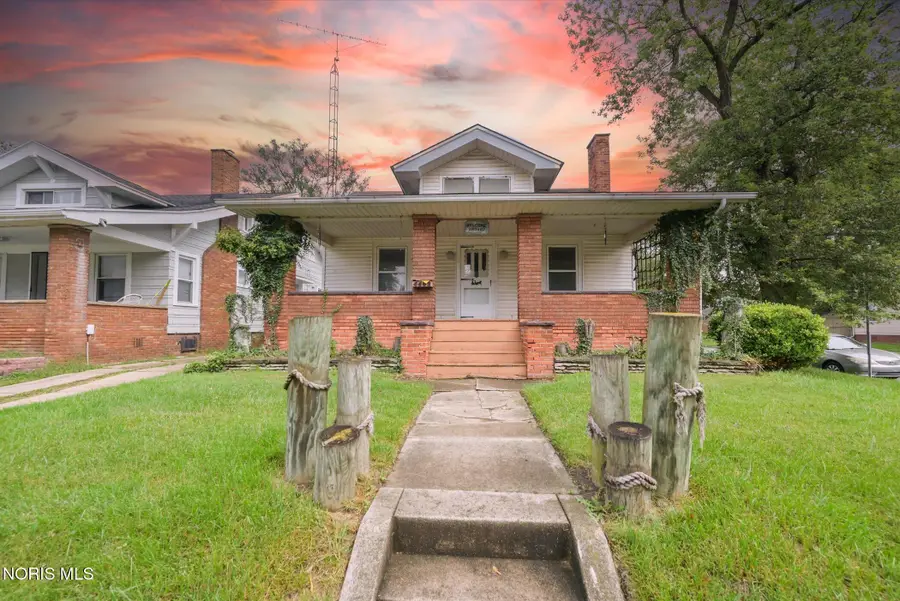4402 N Lockwood Avenue, Toledo, OH 43612 - #2