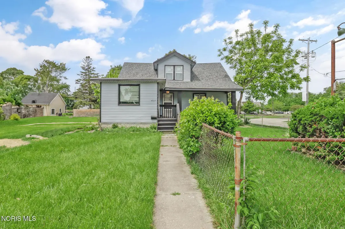 4927 N Summit Street, Toledo, OH 43611 - #1