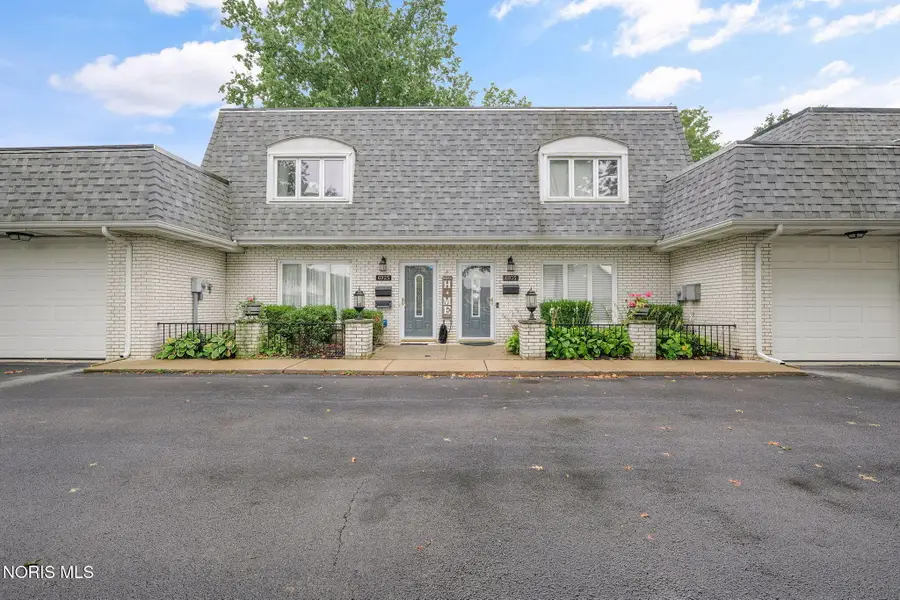 6925 Fenwyck Road, Maumee, OH 43537 - #3