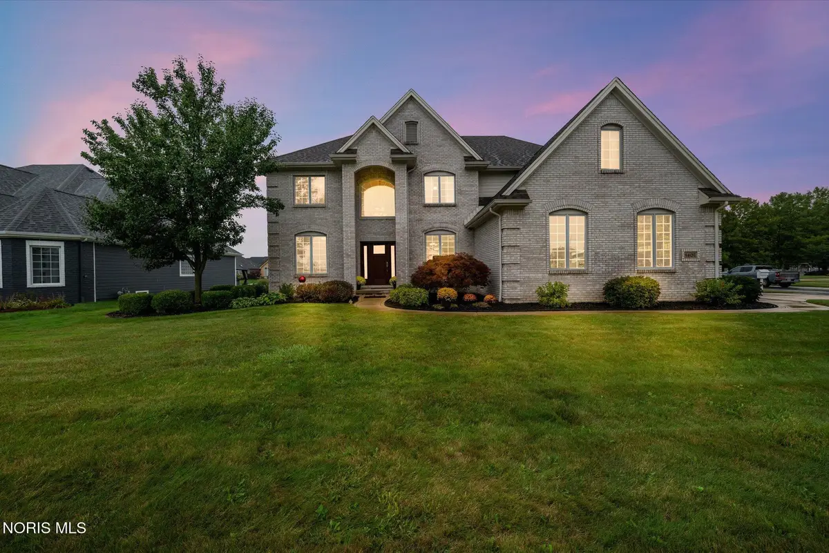 9407 Saint Angelas Way, Sylvania, OH 43560 - #1