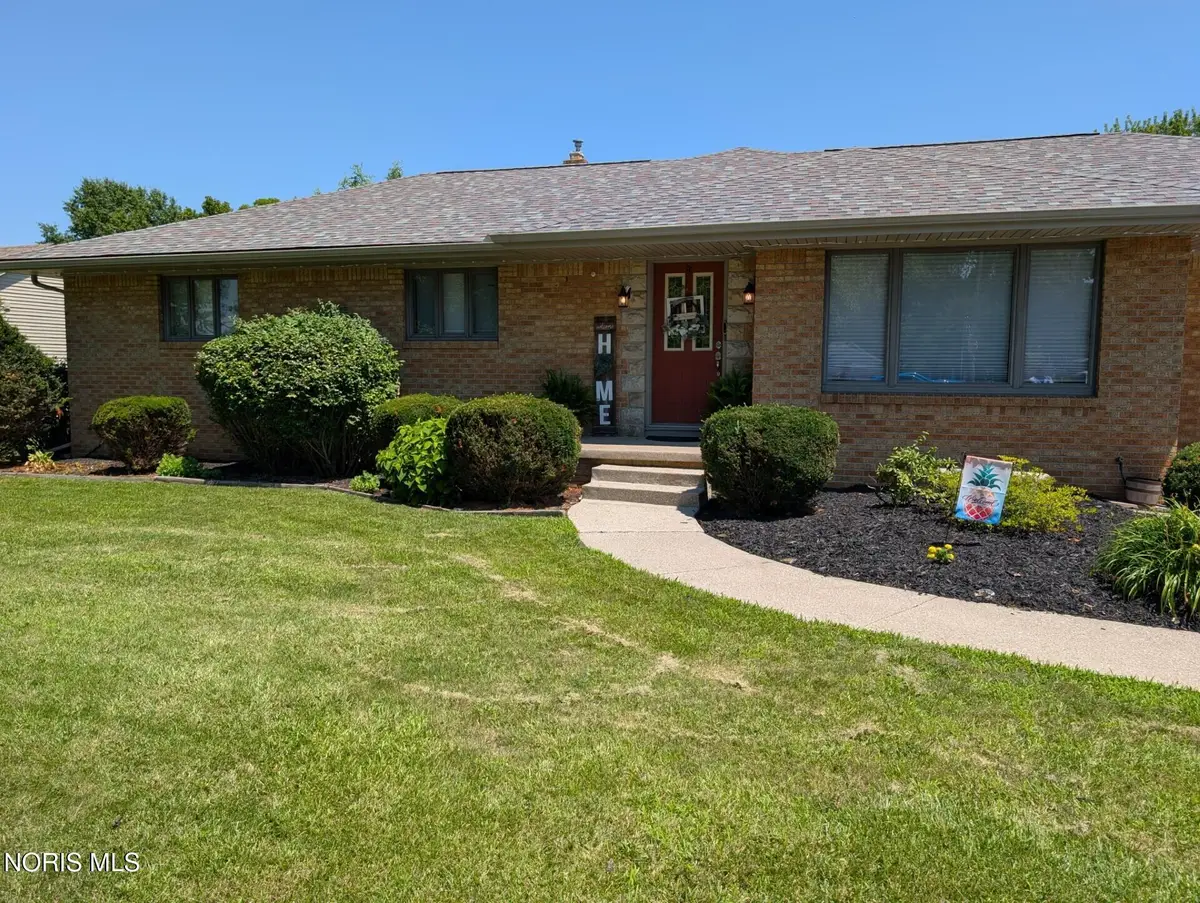 143 S Berlin Avenue, Oregon, OH 43616 - #1