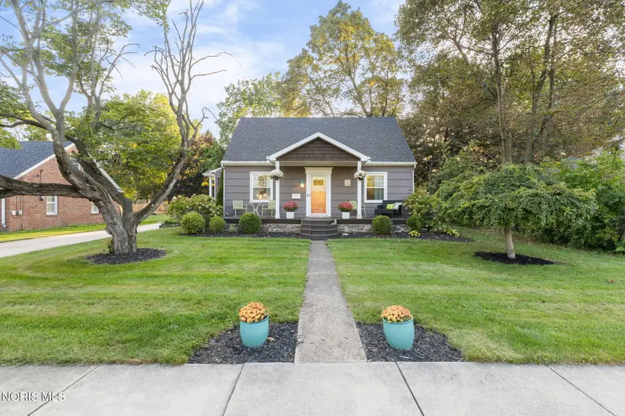 804 Cherry Street, Perrysburg, OH 43551 - #3