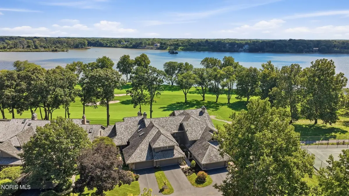 3865 River Road, Toledo, OH 43614 - #1