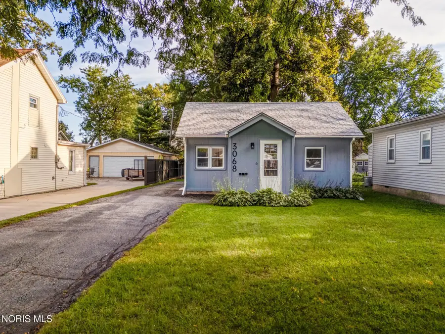 3068 123rd Street, Toledo, OH 43611 - #2