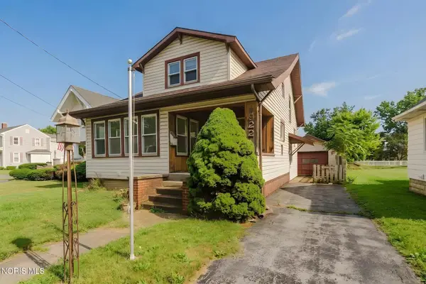922 W Main Cross Street, Findlay, OH 45840