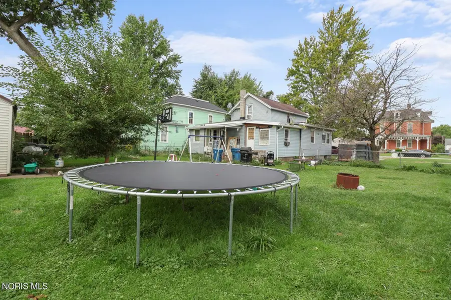 435 4th Street, Fremont, OH 43420 - #3